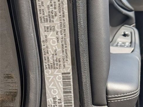 New 2025 Jeep Grand Cherokee L Altitude image 23