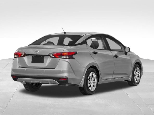 Used 2020 Nissan Versa S FWD image 2