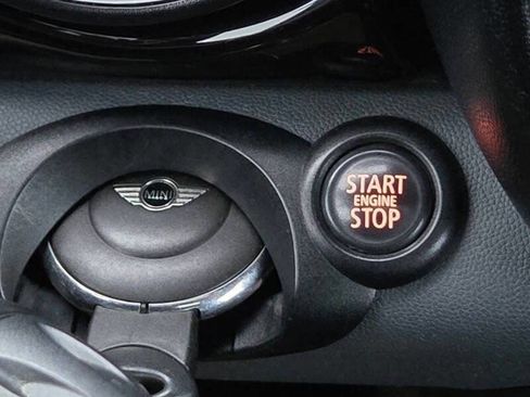 Used 2012 MINI Cooper S image 18