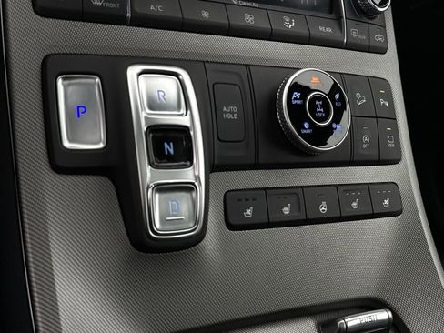 Used 2021 Hyundai Palisade Calligraphy image 22