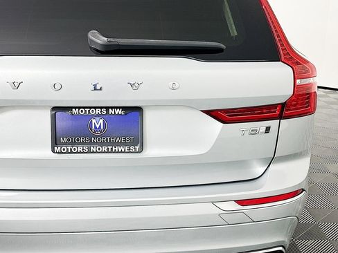 Used 2018 Volvo XC60 T5 Inscription image 13