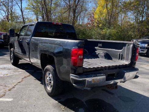 Used 2016 Chevrolet Silverado 2500 LT w/ LT Convenience Package image 6