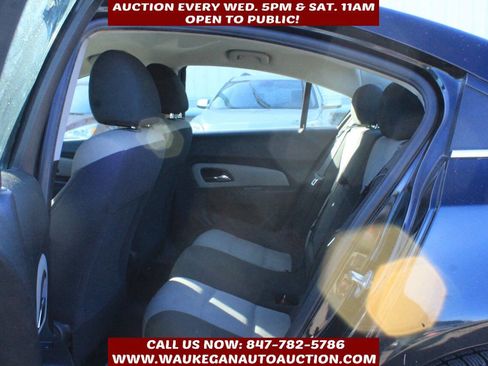Used 2012 Chevrolet Cruze LS w/ Connectivity Package image 7