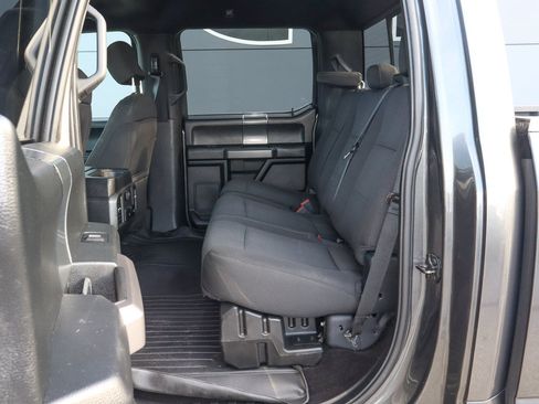 Used 2018 Ford F150 XLT w/ Equipment Group 302A Luxury AWD/4WD image 8