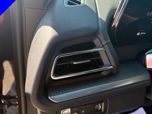 New 2026 Chevrolet Traverse LT w/ Driver Confidence Package FWD image 11