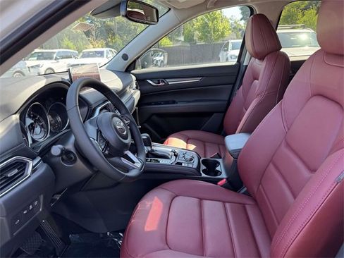 New 2025 MAZDA CX-5 Carbon Edition image 4