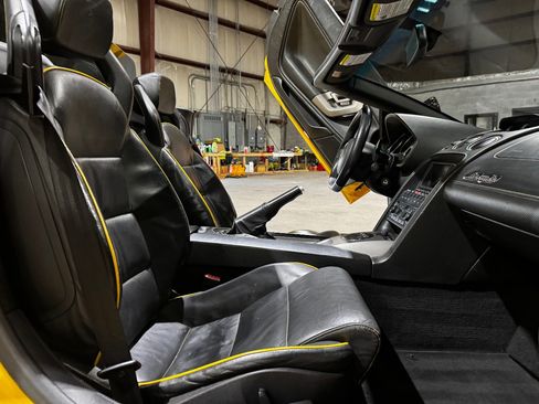 Used 2008 Lamborghini Gallardo Spyder image 28