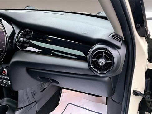 Used 2023 MINI Cooper S image 23