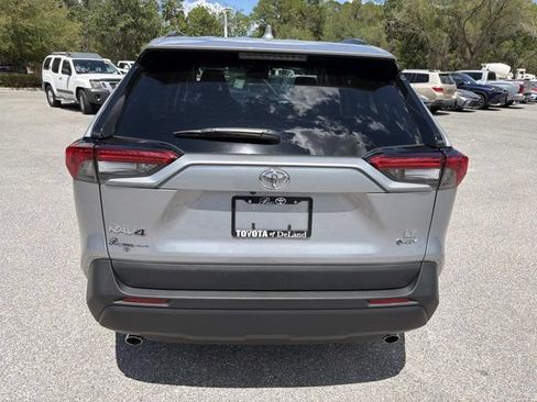 Certified 2025 Toyota RAV4 LE AWD/4WD image 3