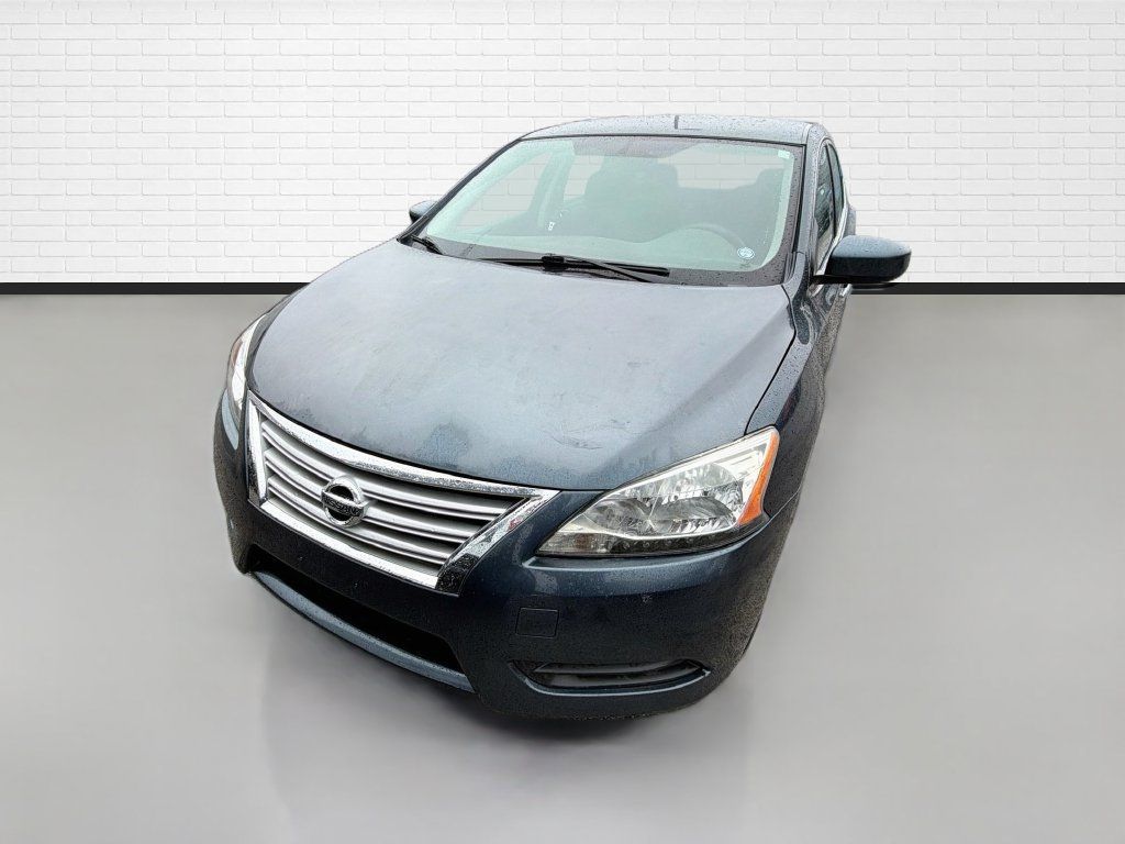 Used 2014 Nissan Sentra SV FWD image 2
