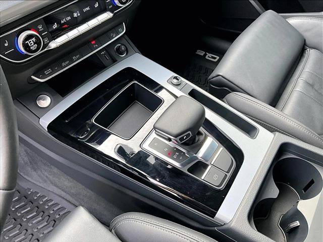 Used 2025 Audi Q5 2.0T Premium AWD/4WD image 15
