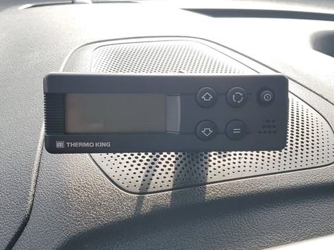 Used 2020 Ford Transit Connect XL FWD image 17