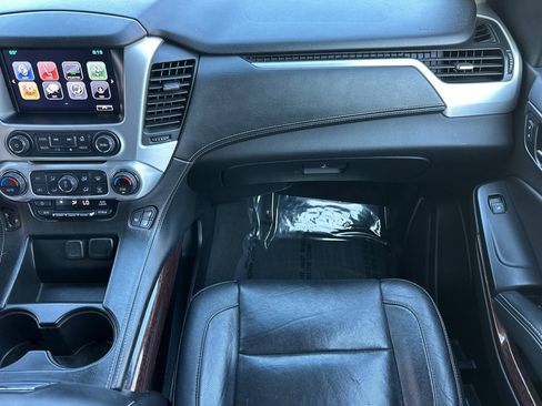 Used 2019 GMC Yukon SLT image 28