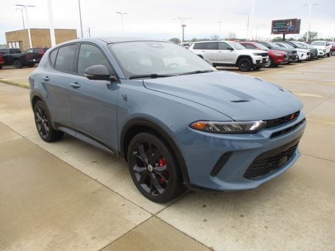 Used 2025 Dodge Hornet R/T w/ R/T Plus Package image 7