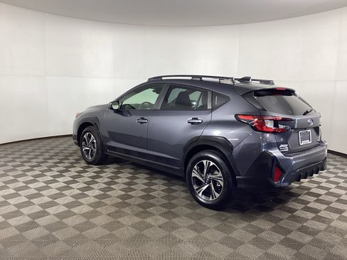 Used 2024 Subaru Crosstrek 2.0i Premium AWD/4WD image 4