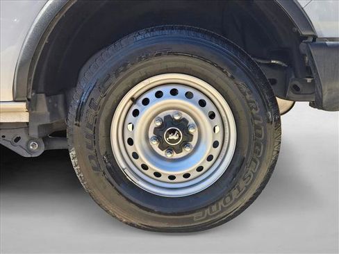 Used 2025 Ford Bronco 4-Door AWD/4WD image 23
