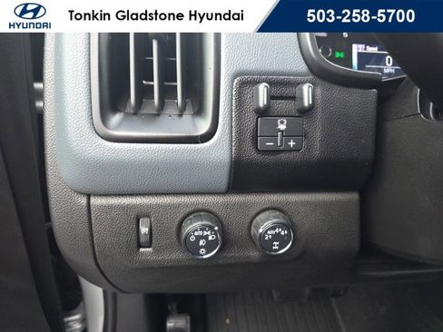 Used 2017 Chevrolet Colorado Z71 image 11