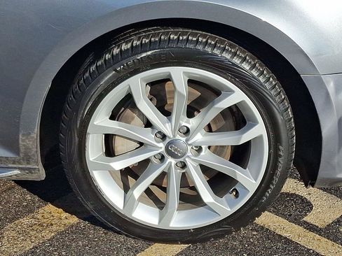 Used 2019 Audi A4 2.0T Premium w/ Convenience Package image 8