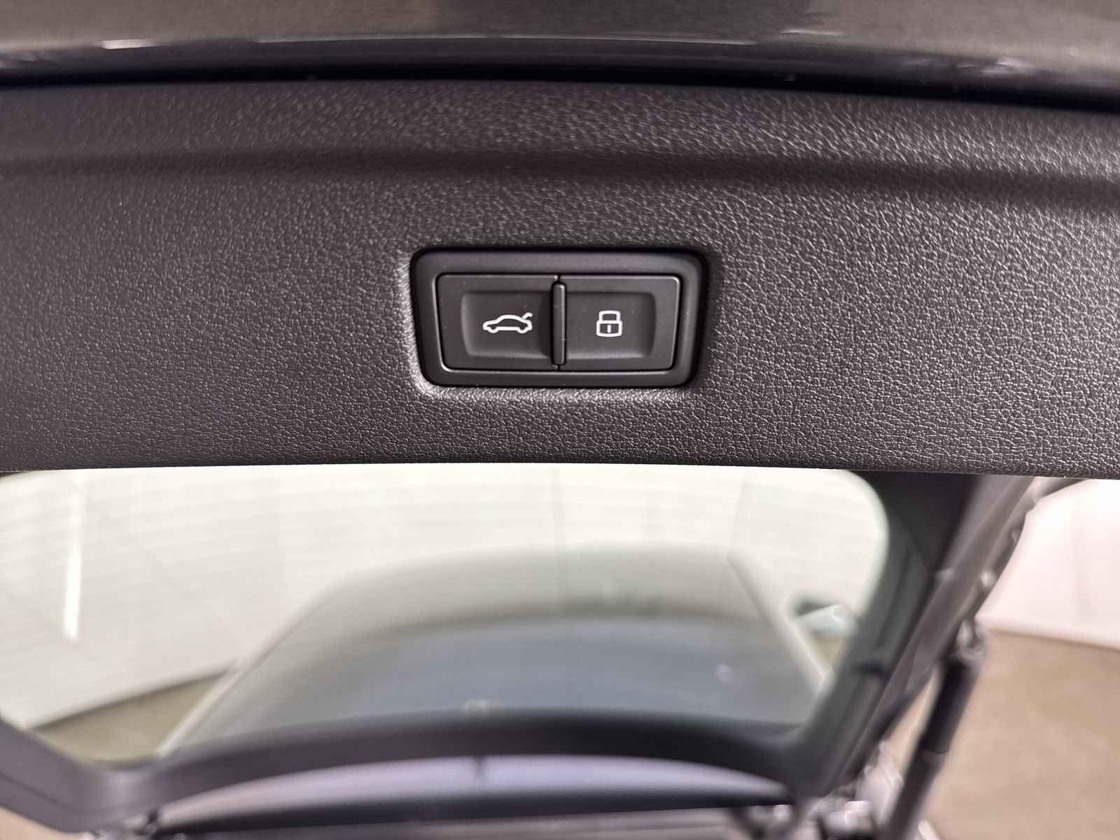 Used 2023 Audi A5 2.0T Premium Plus AWD/4WD image 34