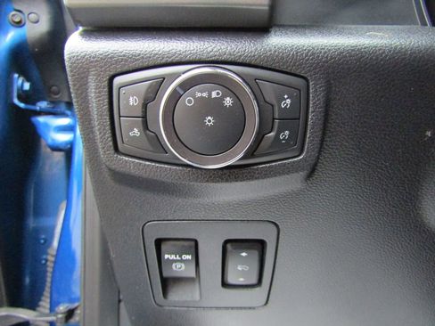 Used 2018 Ford F150 XLT w/ Equipment Group 302A Luxury AWD/4WD image 24