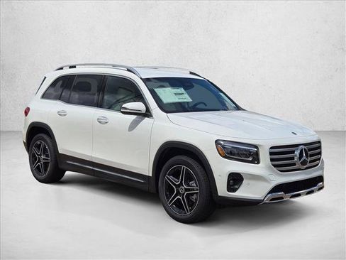 Certified 2026 Mercedes-Benz GLB 250 image 6