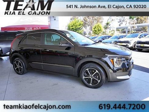 Certified 2024 Kia Niro EX FWD image 9