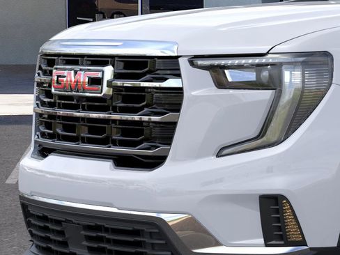 New 2026 GMC Acadia Elevation image 13