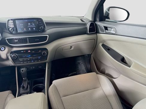 Used 2021 Hyundai Tucson SEL FWD image 22