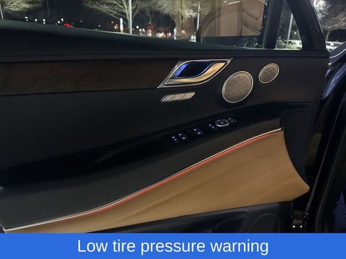 Used 2024 Genesis GV80 3.5T w/ Advanced Package image 6