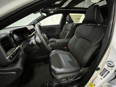 New 2026 Toyota Crown Signia w/ Advanced Technology Package image 9