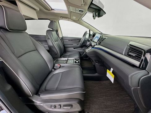 Used 2026 Honda Odyssey Touring image 41