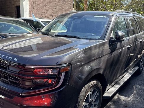 Used 2025 Ford Expedition Max Active image 1