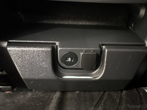 Used 2023 Ford F350 XL AWD/4WD image 18