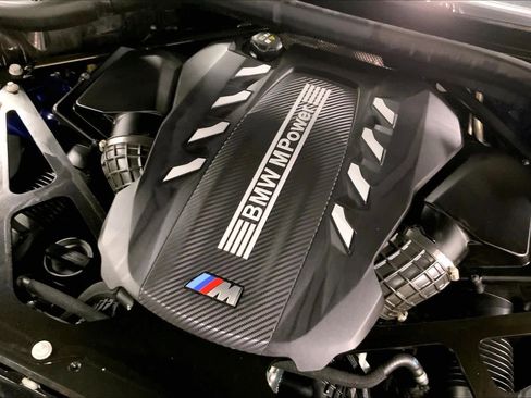 Used 2023 BMW X5 M w/ Competition Package image 34