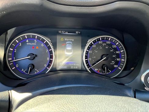 Used 2014 INFINITI Q50 Premium w/ Spare Tire Package image 17