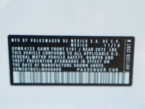 Used 2020 Volkswagen Jetta SE image 46