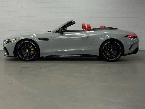 Used 2022 Mercedes-Benz SL 63 AMG 4MATIC image 4