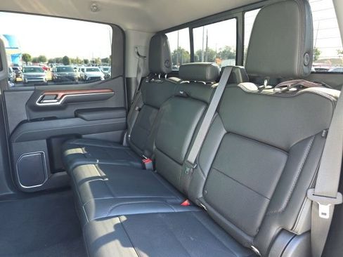 Used 2023 GMC Sierra 1500 Denali image 9