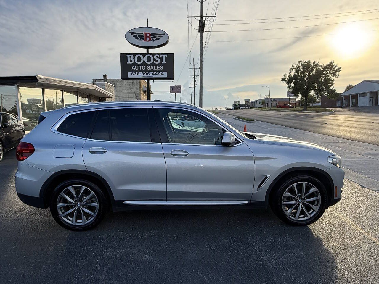 Used 2019 BMW X3 xDrive30i w/ Driving Assistance Package AWD/4WD image 8