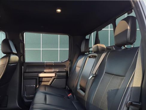 Used 2022 Ford F350 Lariat image 22