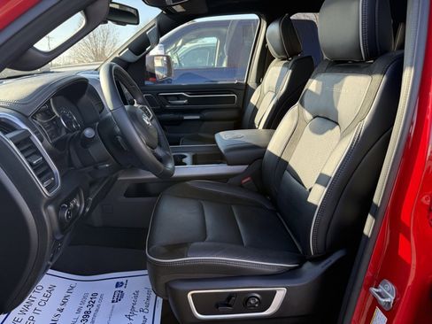 Used 2020 RAM 1500 Laramie image 12