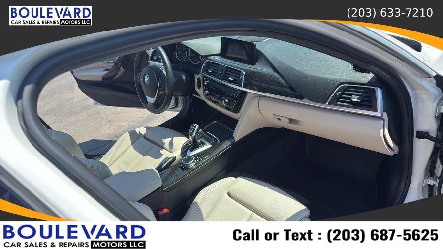 Used 2017 BMW 330i xDrive Sedan AWD/4WD image 42