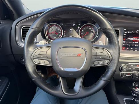 Used 2023 Dodge Charger R/T w/ Technology Group image 19