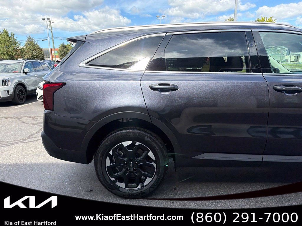 New 2026 Kia Sorento S AWD/4WD image 7
