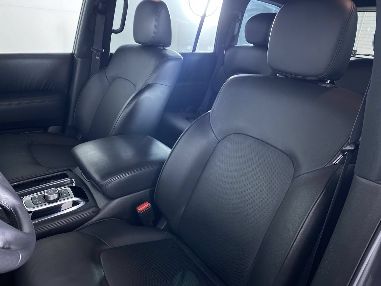 Used 2023 Nissan Armada SL w/ Midnight Edition Package AWD/4WD image 12