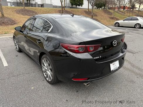 Used 2020 MAZDA MAZDA3 Sedan w/ Premium Package image 7