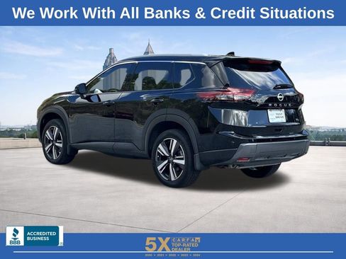 Used 2025 Nissan Rogue SL image 23