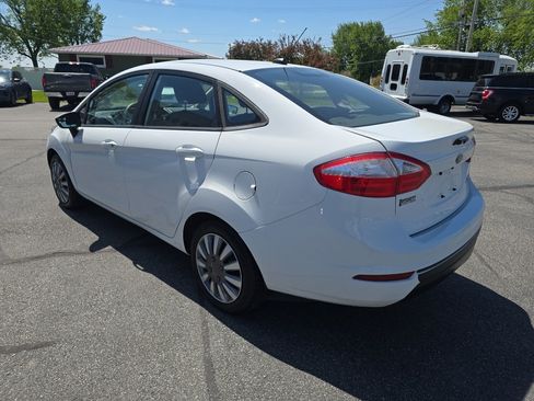 Used 2015 Ford Fiesta S FWD image 8