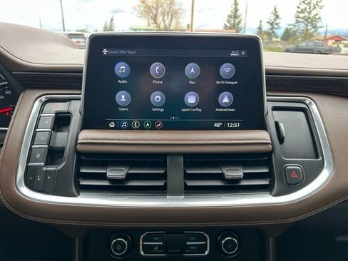 Used 2021 Chevrolet Tahoe High Country w/ Premium Package AWD/4WD image 16