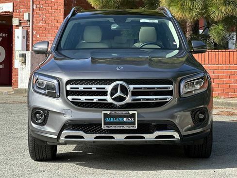 Certified 2022 Mercedes-Benz GLB 250 image 9